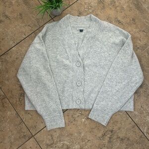 American Eagle cropped cardigan
